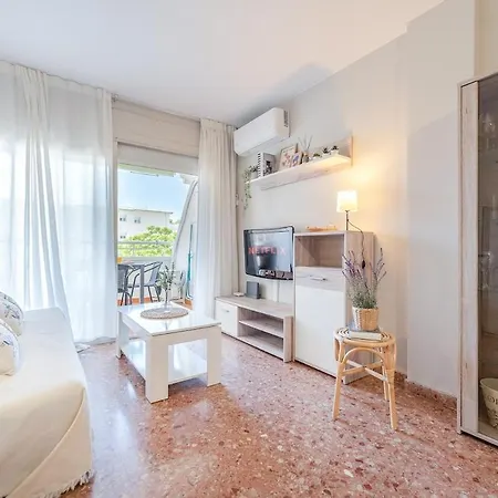 By & Pool - Ac - Free Parking Apartment Salou