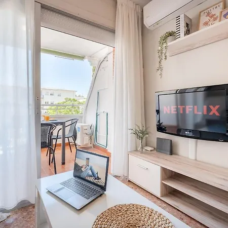 Apartment By & Pool - Ac - Free Parking *