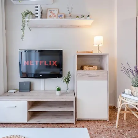 By & Pool - Ac - Free Parking Apartamento