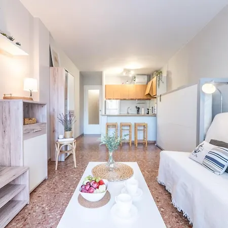 By & Pool - Ac - Free Parking Apartamento